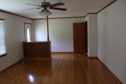 239 Mill St, Viola, TN 37394 photo 14