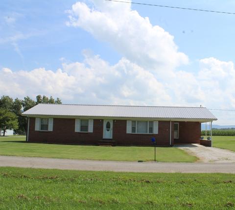 239 Mill St, Viola, TN 37394 photo 1