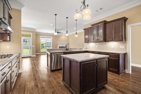 1081 Brixworth Dr, Spring Hill, TN 37174 photo 8
