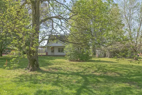 1602 E Jefferson Pike, Murfreesboro, TN 37130 photo 2