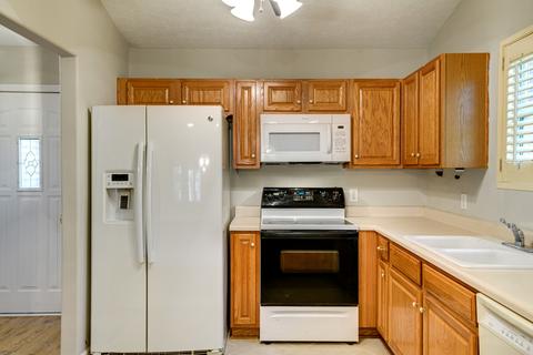 3911 Dodson Chapel Rd #24, Hermitage, TN 37076 photo 16