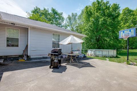 247 Lambs Ferry Rd, Loretto, TN 38469 photo 4