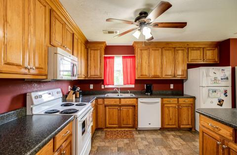 247 Lambs Ferry Rd, Loretto, TN 38469 photo 5