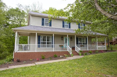 659 Lakeside Dr, Springfield, TN 37172 photo 1