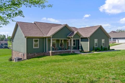 1003 Douglas Ct, Dickson, TN 37055 photo 2