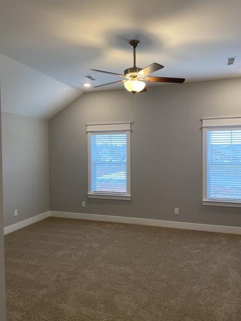 1129 Dunkirk Ln, Murfreesboro, TN 37129 photo 9