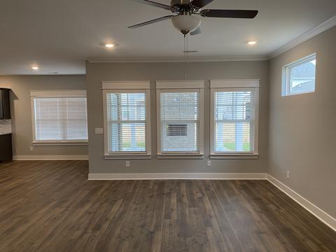 1129 Dunkirk Ln, Murfreesboro, TN 37129 photo 3