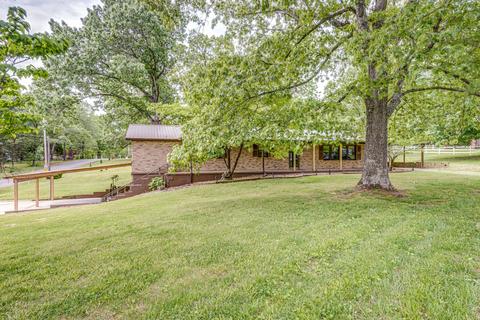 5016 Highway 70 E, White Bluff, TN 37187 photo 3