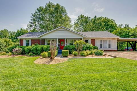 1028 Dawson Rd, White Bluff, TN 37187 photo 1
