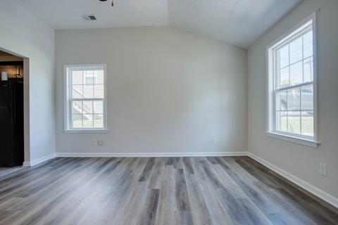 912 16th Ave E, Springfield, TN 37172 photo 6
