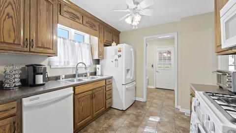 205 Lakeview Dr, Decherd, TN 37324 photo 9