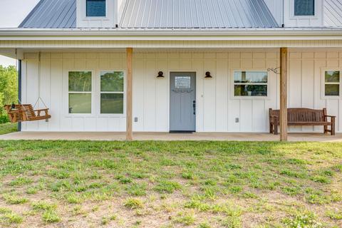 330 Murrell Rd, Dickson, TN 37055 photo 4
