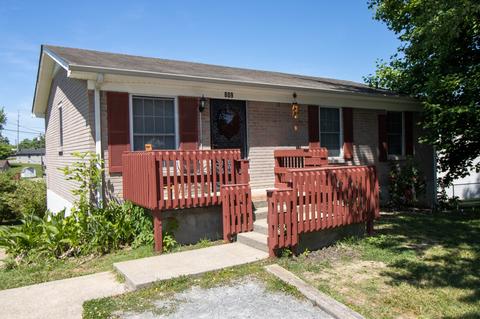 809 Goldcrest Dr, Springfield, TN 37172 photo 2