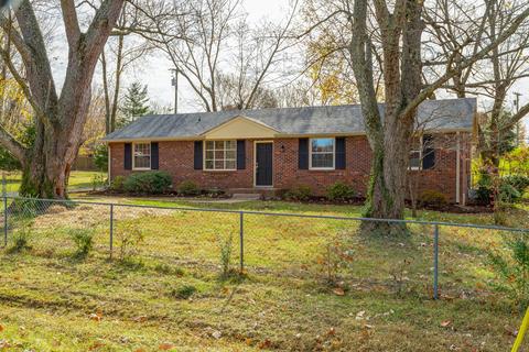2511 Allison Ln, Springfield, TN 37172 photo 2