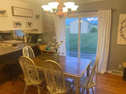 118 Horn Ave, Loretto, TN 38469 photo 6