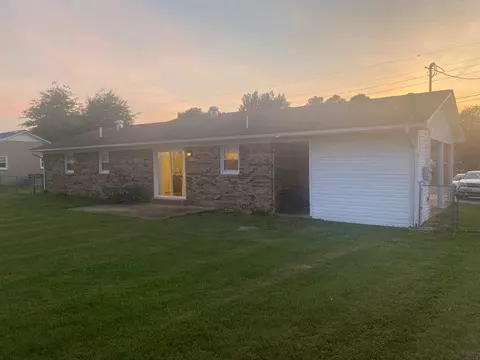 118 Horn Ave, Loretto, TN 38469 photo 2