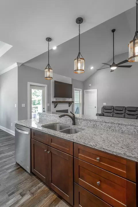 82 Senduro Pass, Rock Spring, GA 30739 photo 11