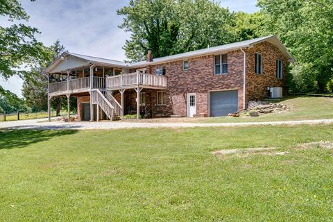 117 Pond Circle Rd, Dickson, TN 37055 photo 2