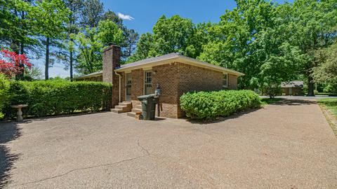 120 Sam Davis Dr, Springfield, TN 37172 photo 3