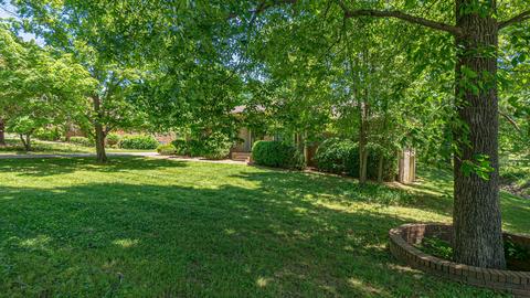 120 Sam Davis Dr, Springfield, TN 37172 photo 5