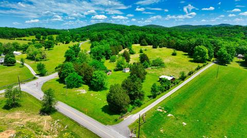3756 E Trimble Rd, Milton, TN 37118 photo 9