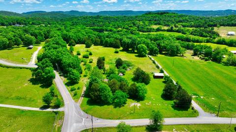 3756 E Trimble Rd, Milton, TN 37118 photo 8