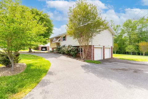 6427 Mill Stream Dr, Harrison, TN 37341 photo 3