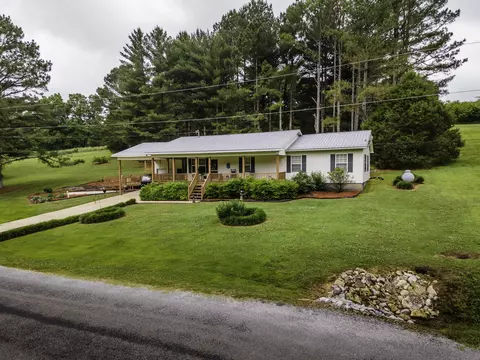 701 Littrell Rd, Loretto, TN 38469 photo 1