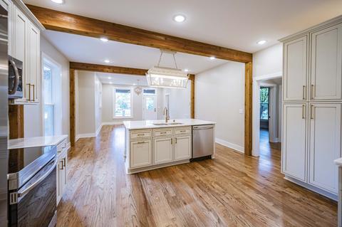 838 N Spring St, Murfreesboro, TN 37130 photo 8