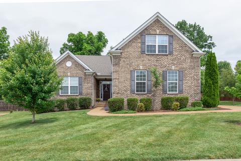 5010 Keeley Dr, Spring Hill, TN 37174 photo 1