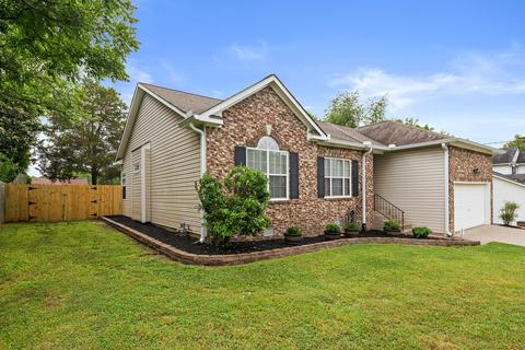 913 Split Oak Dr, Antioch, TN 37013 photo 3
