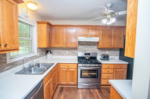 139 Deerfield Dr, Springfield, TN 37172 photo 8
