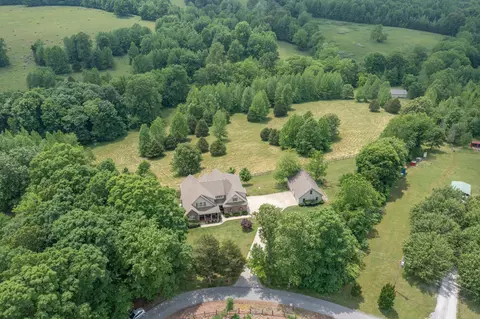 249 Cal Durham Rd, Bethpage, TN 37022 photo 4