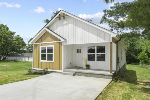 100 W Hillcrest Dr, Springfield, TN 37172 photo 2
