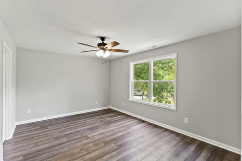100 W Hillcrest Dr, Springfield, TN 37172 photo 9