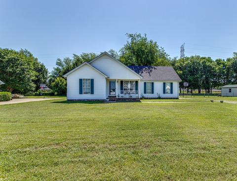 3419 Howard Rd, Murfreesboro, TN 37127 photo 2