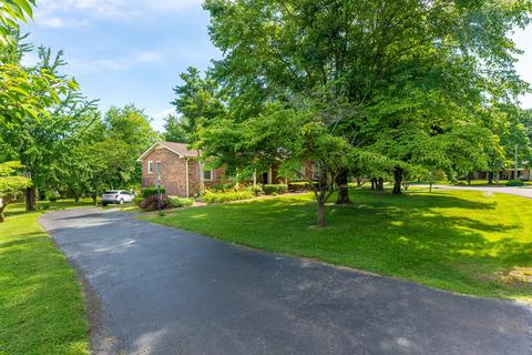 110 Sam Davis Dr, Springfield, TN 37172 photo 12
