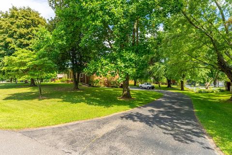 110 Sam Davis Dr, Springfield, TN 37172 photo 13