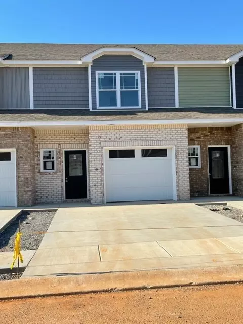 335 Fallow Cir, Clarksville, TN 37040