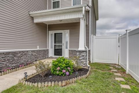 1809 Sunray Dr, Murfreesboro, TN 37127 photo 2