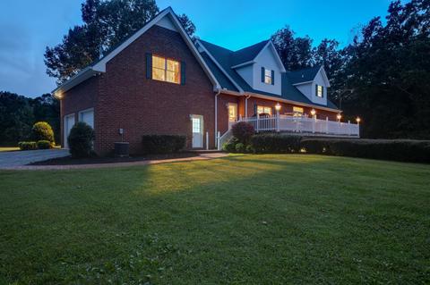 698 Log Wall Rd, Dickson, TN 37055 photo 2