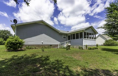 87 Deer Run Dr, Loretto, TN 38469 photo 16