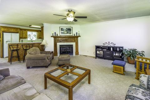 87 Deer Run Dr, Loretto, TN 38469 photo 3