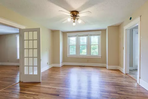 504 N Main St, Dickson, TN 37055 photo 7