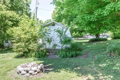 504 N Main St, Dickson, TN 37055 photo 31