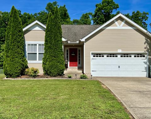 511 Poplar Bnd, Dickson, TN 37055 photo 1