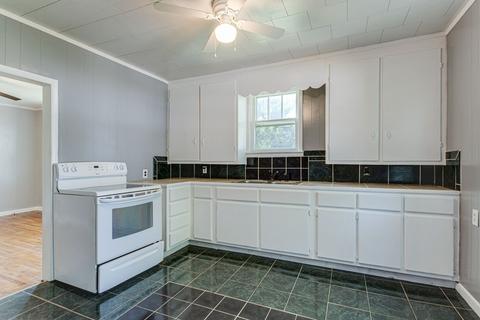 105 2nd Ave S, Decherd, TN 37324 photo 10