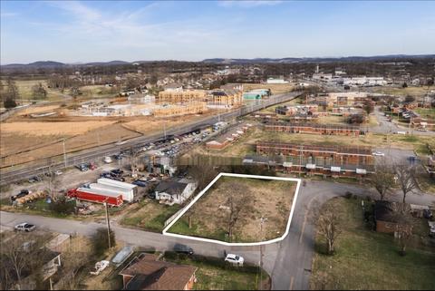 301 Floral St, Lebanon, TN 37087