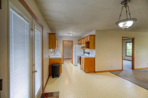 3845 Armstrong Rd, Springfield, TN 37172 photo 7