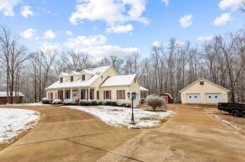 1018 Gilmer Dr, Centerville, TN 37033 photo 4